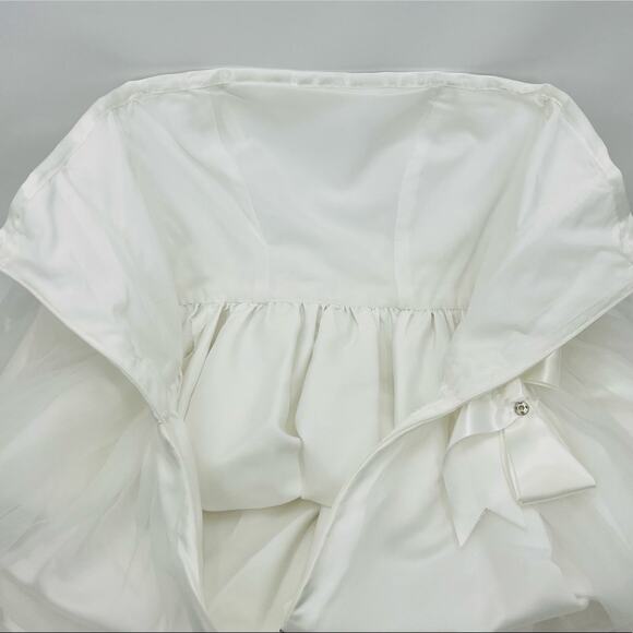 Handmade Strapless White Gown - Picture 12 of 15